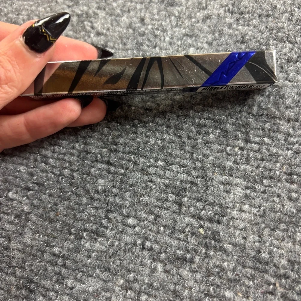 MAC Cosmetics NIB Dazzleliner Liquid Eye Liner color: A Little Moonlight
